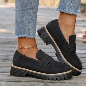 Lug Sole Platform Mid Chunky Heel Loafers Classic Round Toe Slip On size 9